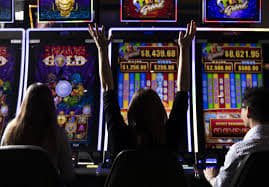Antarmuka navigasi Big Time Gaming di aplikasi mitra777